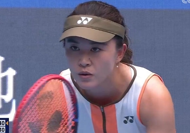 开外艰难提, 球的, 侵袭 开外艰难提, 球的, 侵袭