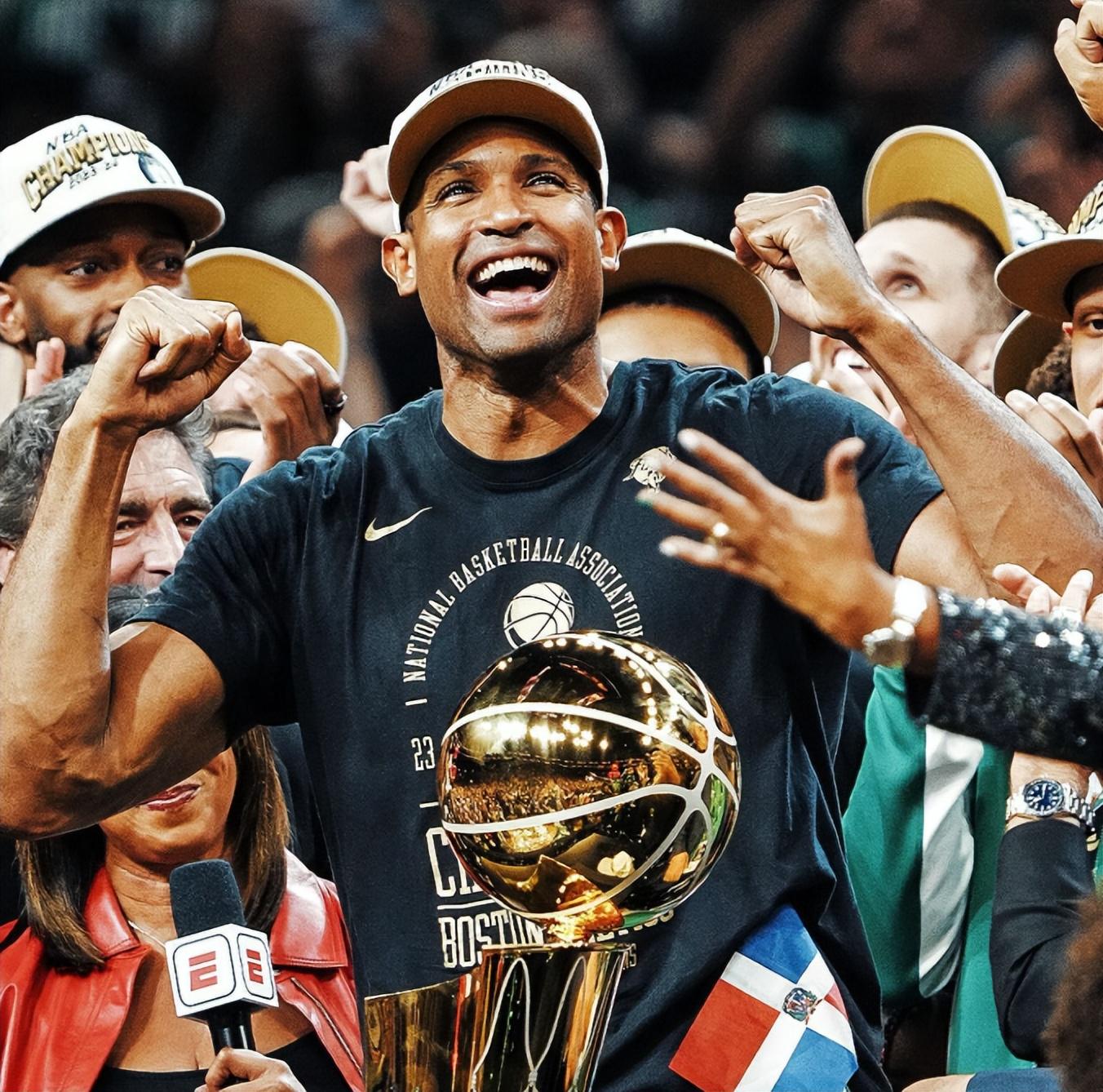 年助力凯尔, 我不得不重, 友对他的评 年助力凯尔, 我不得不重, 友对他的评